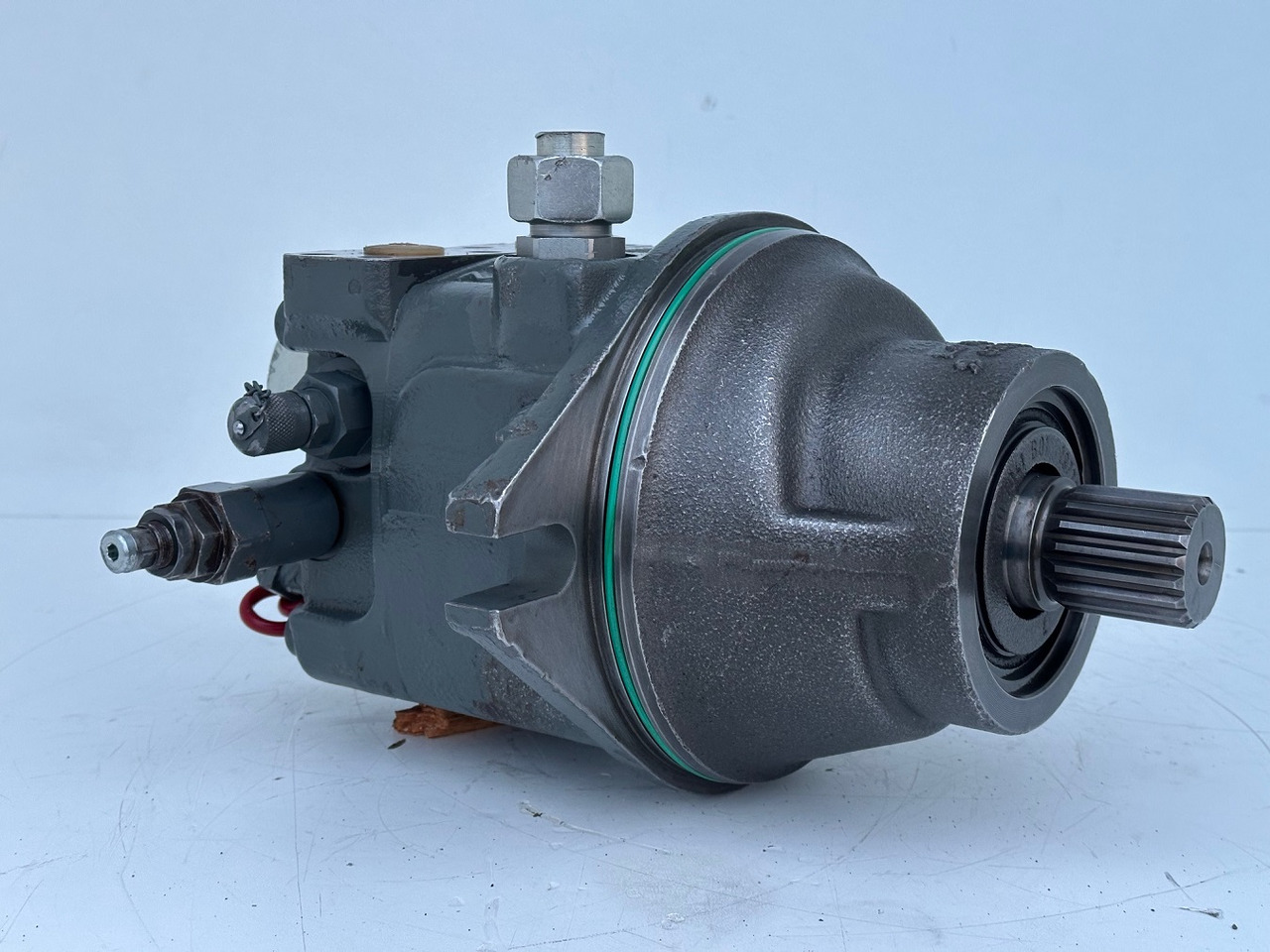 Liebherr Hydraulikeinbaumotor Typ:FMF090. ID-Nr.10139164 - ID-Nr.11371743. R946 LC, R946 LC-V, R946 NLC, R946 S-HD, R950 LC-V, R950 S-HD, R950. #11371743.11929# - Riduttore di rotazione per Escavatore: foto 2 Liebherr Hydraulikeinbaumotor Typ:FMF090. ID-Nr.10139164 - ID-Nr.11371743. R946 LC, R946 LC-V, R946 NLC, R946 S-HD, R950 LC-V, R950 S-HD, R950. #11371743.11929# - Riduttore di rotazione per Escavatore: foto 2