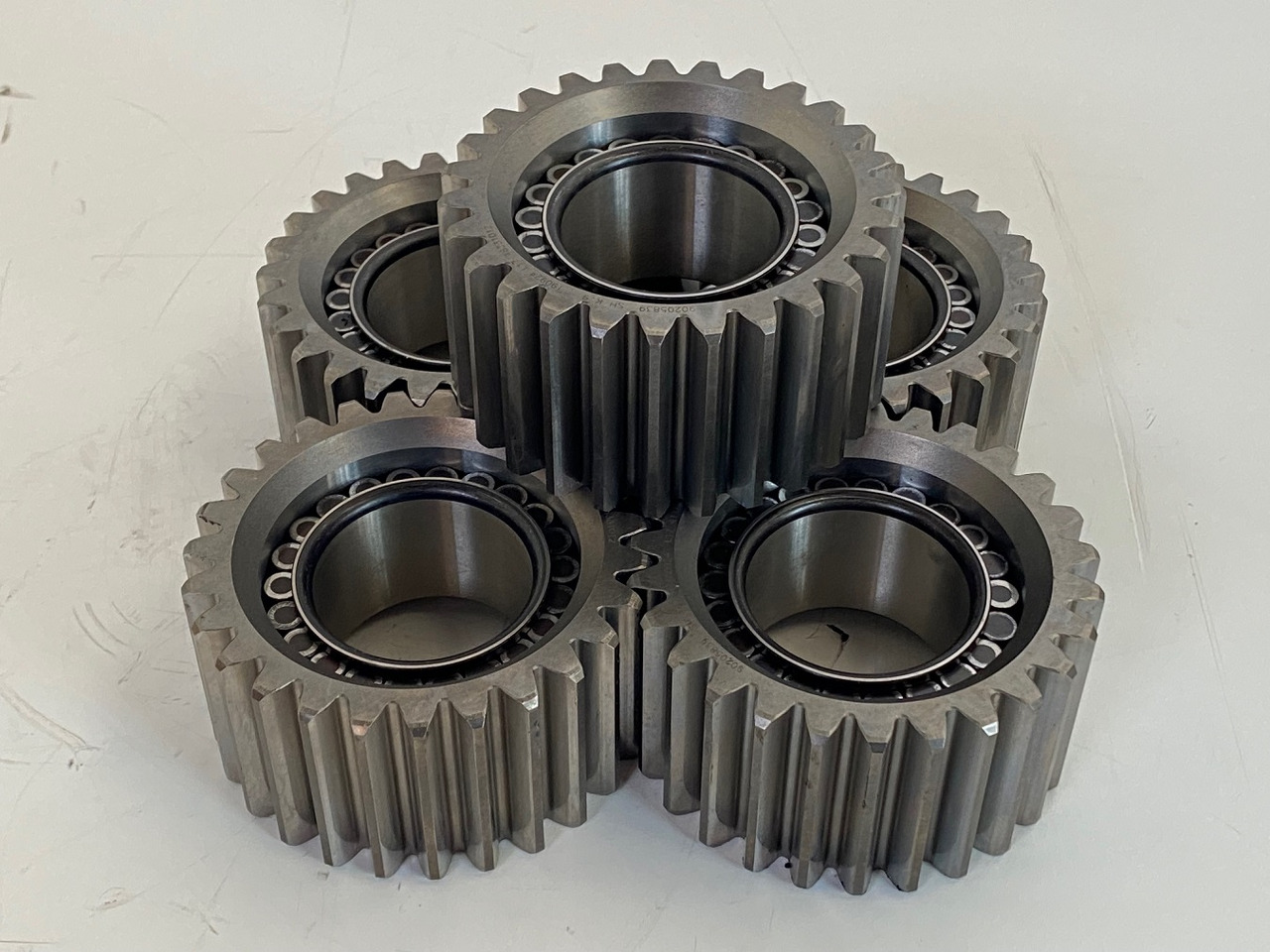 Liebherr Planetenrad ID-Nr.90205840. FAT350P126 - FAT350P138. R920 - R922 - R924 - R925 - R926 - R930 T. #PL13.01# - Motore di traslazione per Macchina da cantiere: foto 1 Liebherr Planetenrad ID-Nr.90205840. FAT350P126 - FAT350P138. R920 - R922 - R924 - R925 - R926 - R930 T. #PL13.01# - Motore di traslazione per Macchina da cantiere: foto 1