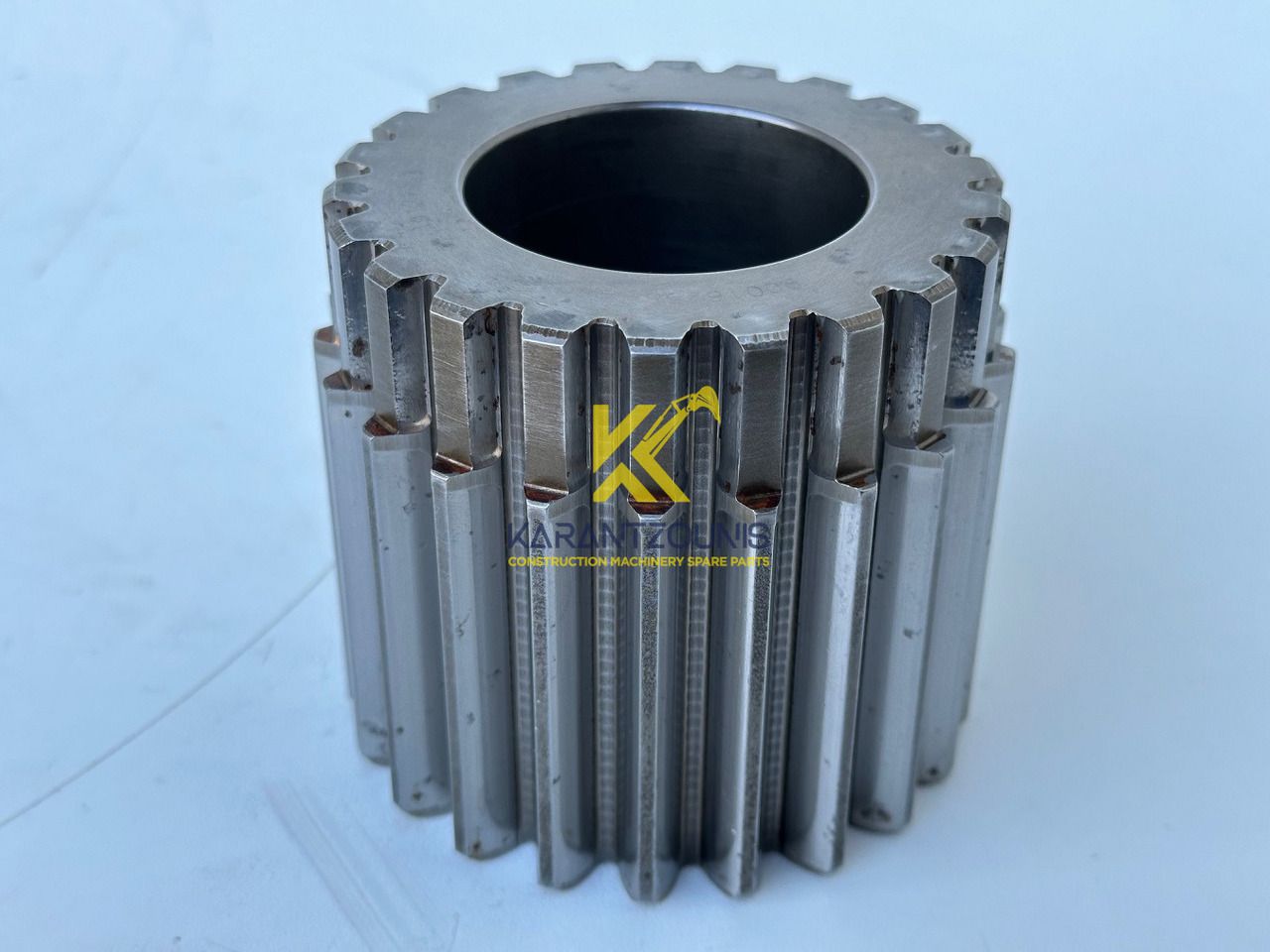 Liebherr Sonnenrad ID-Nr.90016258. FAT400P112,FAT400P130,FAT400P139,LOS1936,LOS926,R926,R928,R930,R934,R936,R938,R940,R944,R946,R950T. #90016258.06.08.01# - Motore di traslazione per Escavatore cingolato: foto 3 Liebherr Sonnenrad ID-Nr.90016258. FAT400P112,FAT400P130,FAT400P139,LOS1936,LOS926,R926,R928,R930,R934,R936,R938,R940,R944,R946,R950T. #90016258.06.08.01# - Motore di traslazione per Escavatore cingolato: foto 3