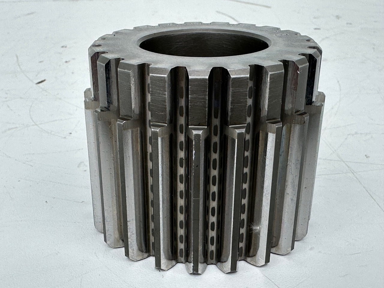 Liebherr Sonnenrad ID-Nr.9441204 - ID-Nr.944120403. FAT450/014, FAT450/044. R942, R944, R952, R954 B, R954 C, R962. #944120403.05.05.02# - Motore di traslazione per Escavatore cingolato: foto 1 Liebherr Sonnenrad ID-Nr.9441204 - ID-Nr.944120403. FAT450/014, FAT450/044. R942, R944, R952, R954 B, R954 C, R962. #944120403.05.05.02# - Motore di traslazione per Escavatore cingolato: foto 1