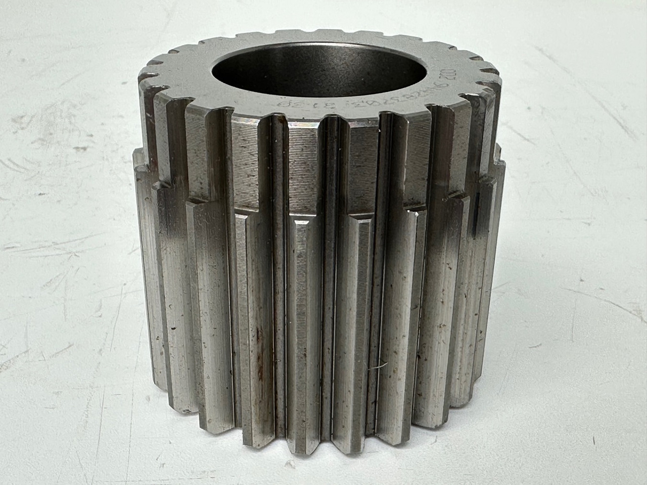 Liebherr Sonnenrad ID-Nr.9442837. FAT350 - FAT350P022 - FAT350P032 - FAT350P059 - FAT350P062 - FAT350P068 - FAT350P079. LH22, LOS103, ER912, LOS914, LOS924 COMP, R313, R317, R900, R902, R904, R912, - Cambio per Escavatore cingolato: foto 2 Liebherr Sonnenrad ID-Nr.9442837. FAT350 - FAT350P022 - FAT350P032 - FAT350P059 - FAT350P062 - FAT350P068 - FAT350P079. LH22, LOS103, ER912, LOS914, LOS924 COMP, R313, R317, R900, R902, R904, R912, - Cambio per Escavatore cingolato: foto 2