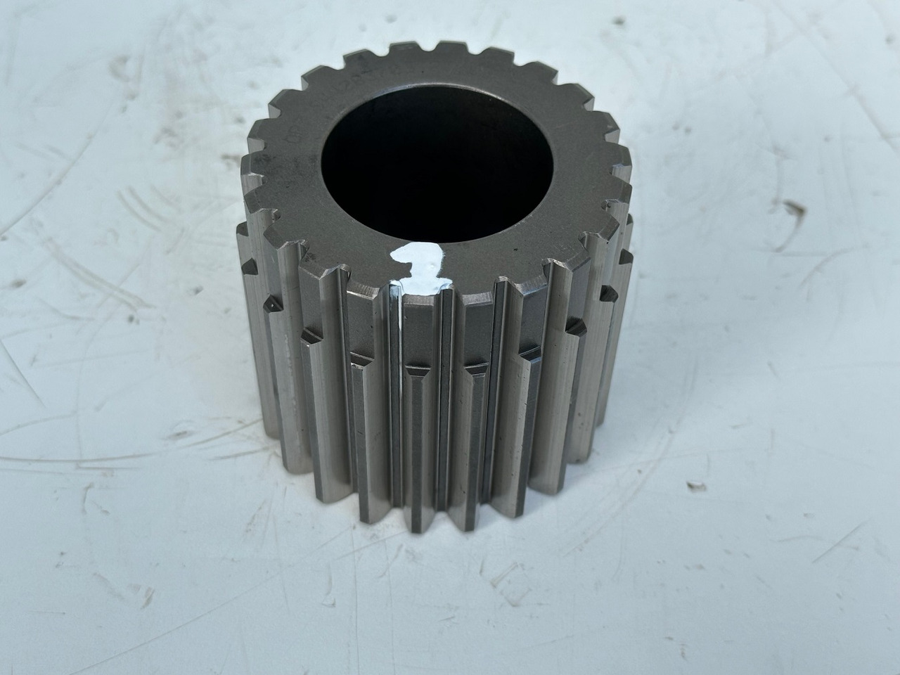 Liebherr Sonnenrad ID-Nr.9442837. FAT350 - FAT350P022 - FAT350P032 - FAT350P059 - FAT350P062 - FAT350P068 - FAT350P079. LH22, LOS103, ER912, LOS914, LOS924 COMP, R313, R317, R900, R902, R904, R912, - Motore di traslazione per Escavatore cingolato: foto 1 Liebherr Sonnenrad ID-Nr.9442837. FAT350 - FAT350P022 - FAT350P032 - FAT350P059 - FAT350P062 - FAT350P068 - FAT350P079. LH22, LOS103, ER912, LOS914, LOS924 COMP, R313, R317, R900, R902, R904, R912, - Motore di traslazione per Escavatore cingolato: foto 1