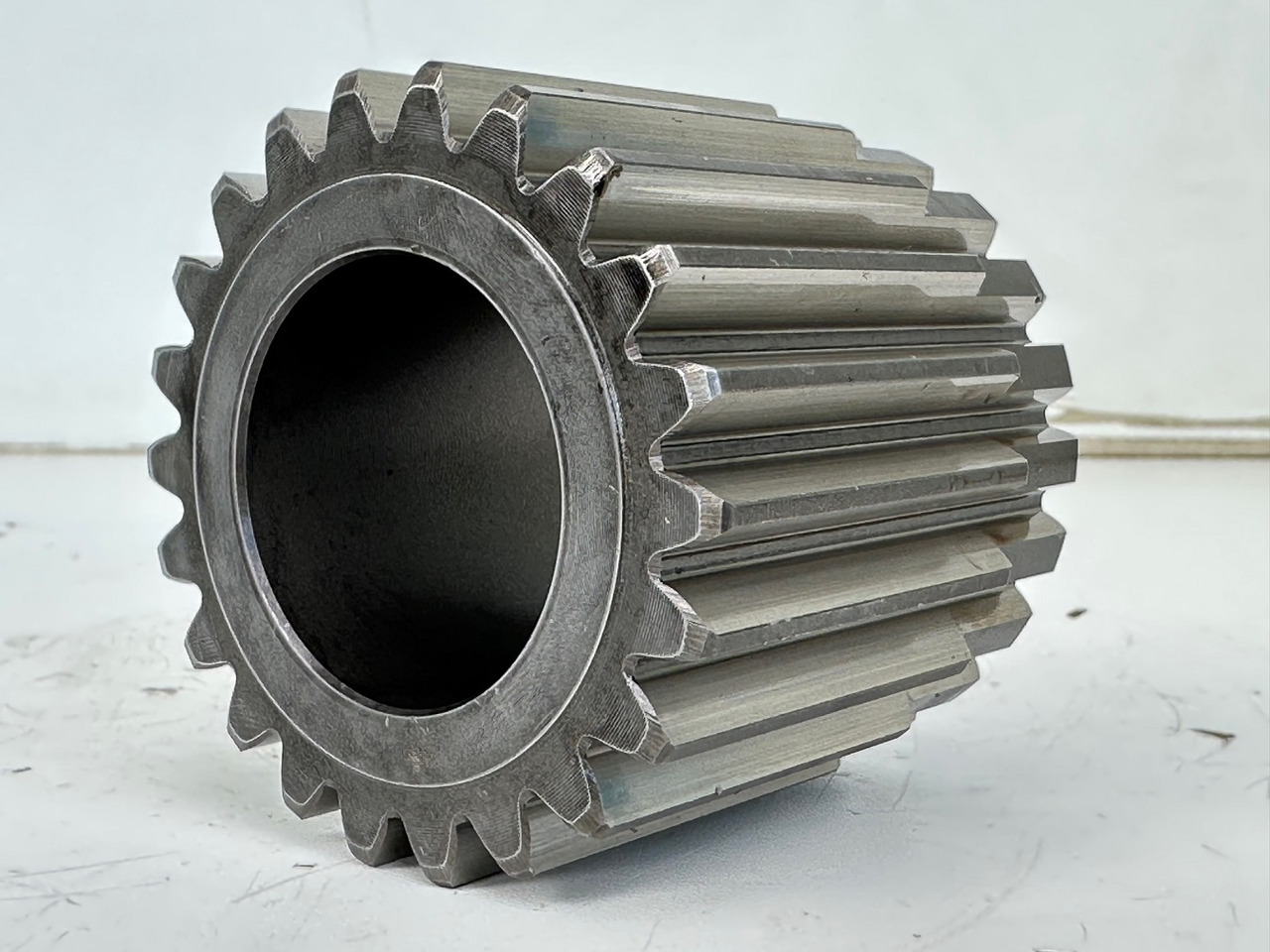 Liebherr Sonnenrad ID-Nr.9442837. FAT350 - FAT350P022 - FAT350P032 - FAT350P059 - FAT350P062 - FAT350P068 - FAT350P079. LH22, LOS103, ER912, LOS914, LOS924 COMP, R313, R317, R900, R902, R904, R912, - Motore di traslazione per Escavatore cingolato: foto 4 Liebherr Sonnenrad ID-Nr.9442837. FAT350 - FAT350P022 - FAT350P032 - FAT350P059 - FAT350P062 - FAT350P068 - FAT350P079. LH22, LOS103, ER912, LOS914, LOS924 COMP, R313, R317, R900, R902, R904, R912, - Motore di traslazione per Escavatore cingolato: foto 4