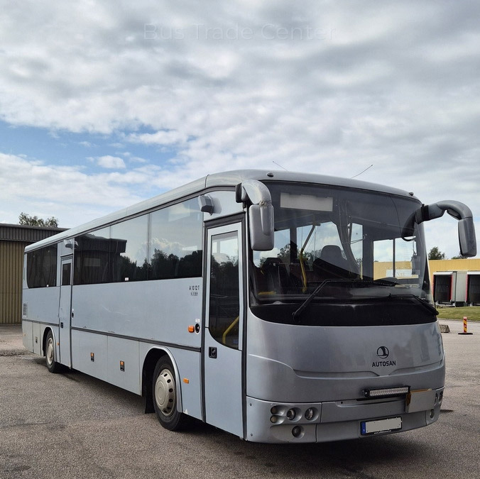 AUTOSAN A1012T LIDER - Autobus extraurbano: foto 1 AUTOSAN A1012T LIDER - Autobus extraurbano: foto 1