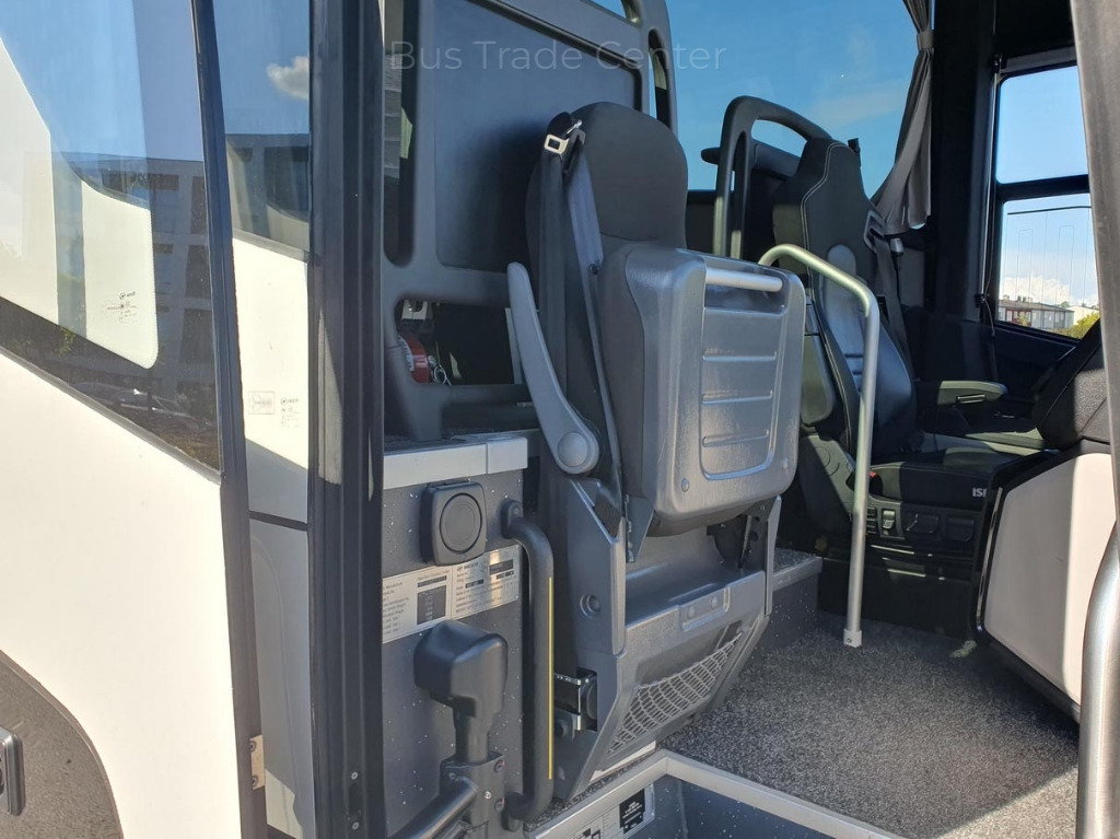 SCANIA Touring HD 13.7 CL3 THD K 410C - Pullman: foto 5 SCANIA Touring HD 13.7 CL3 THD K 410C - Pullman: foto 5