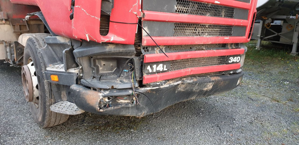 Scania 114L 340 LB6x2 Unfallschaden (Nr. 4772) - Camion: foto 4 Scania 114L 340 LB6x2 Unfallschaden (Nr. 4772) - Camion: foto 4