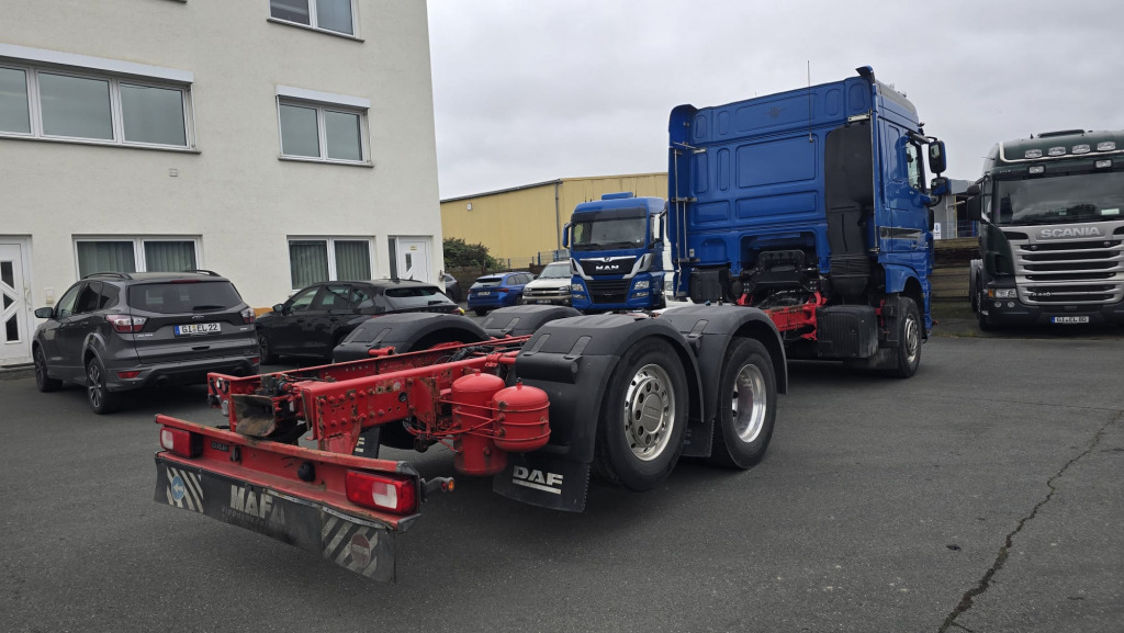 DAF XF 510 FAN 6x2 (Nr. 6185) - Autocarro telaio: foto 2 DAF XF 510 FAN 6x2 (Nr. 6185) - Autocarro telaio: foto 2