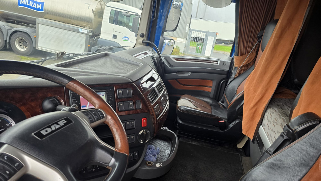 DAF XF 510 FAN 6x2 (Nr. 6185) - Autocarro telaio: foto 4 DAF XF 510 FAN 6x2 (Nr. 6185) - Autocarro telaio: foto 4