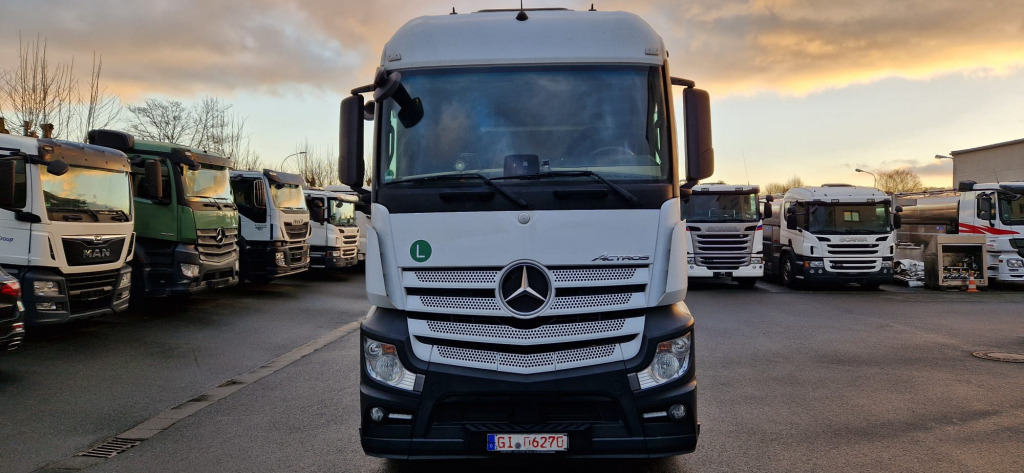 Mercedes Benz Actros 1842 4x2 (Nr. 5952) - Trattore stradale: foto 2 Mercedes Benz Actros 1842 4x2 (Nr. 5952) - Trattore stradale: foto 2