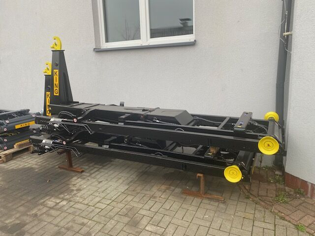 KING HZ-4R (4 tons) Hakowiec / Hooklift / Abrollkipper - Attrezzatura: foto 2 KING HZ-4R (4 tons) Hakowiec / Hooklift / Abrollkipper - Attrezzatura: foto 2