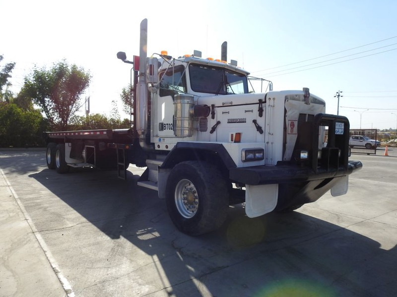 Kenworth * C500 * Bed / winch Truck * 6x4 Oil Field Truck * - Autocarro con pianale/ Cassone fisso: foto 2 Kenworth * C500 * Bed / winch Truck * 6x4 Oil Field Truck * - Autocarro con pianale/ Cassone fisso: foto 2