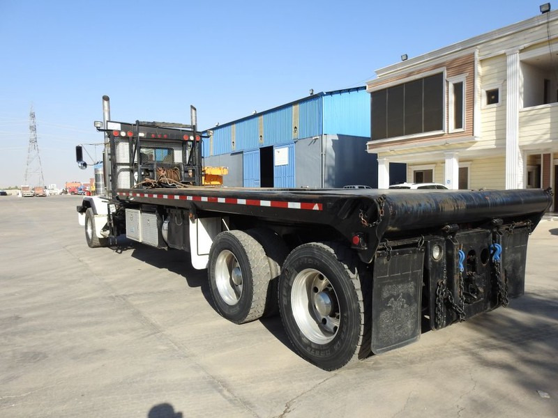 Kenworth * C500 * Bed / winch Truck * 6x4 Oil Field Truck * - Autocarro con pianale/ Cassone fisso: foto 5 Kenworth * C500 * Bed / winch Truck * 6x4 Oil Field Truck * - Autocarro con pianale/ Cassone fisso: foto 5