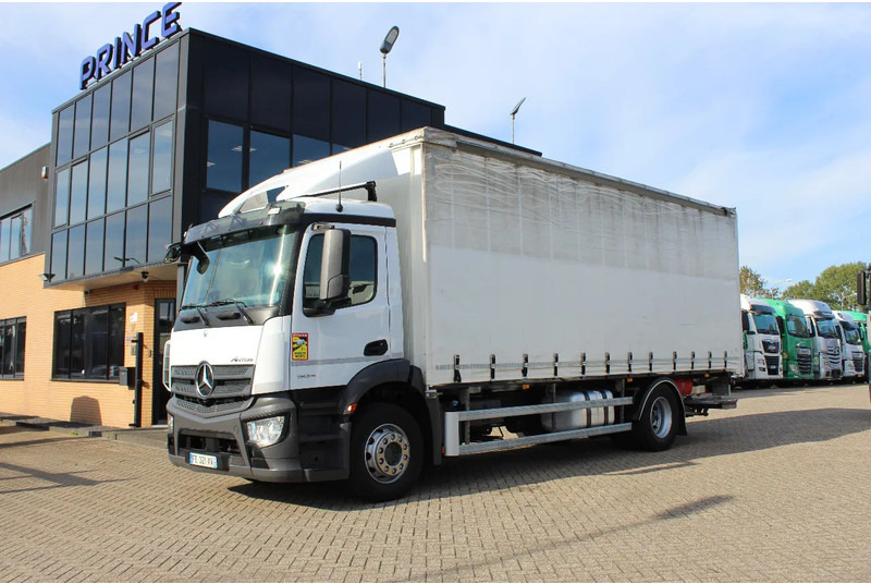 Mercedes-Benz Antos 1824 * EURO6 * 4X2 * - Autocarro furgonato: foto 2 Mercedes-Benz Antos 1824 * EURO6 * 4X2 * - Autocarro furgonato: foto 2