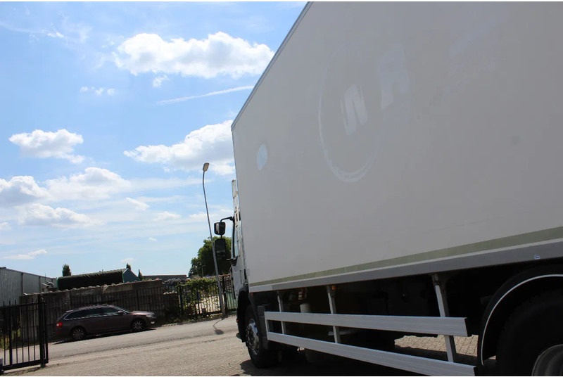 Autocarro frigorifero Renault Premium 370 * EURO5 * CARRIER SUPRA 950 *: foto 17