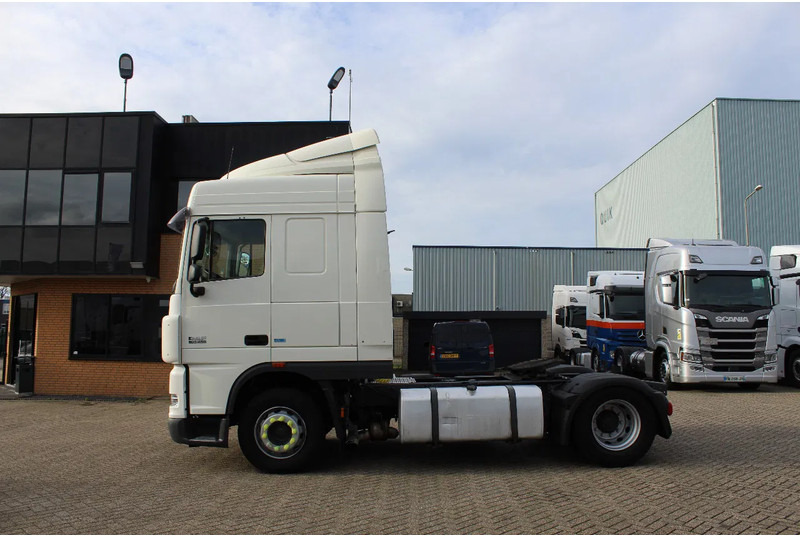 DAF XF 105.460 * EURO5 EEV * 4X2 * - Trattore stradale: foto 2 DAF XF 105.460 * EURO5 EEV * 4X2 * - Trattore stradale: foto 2