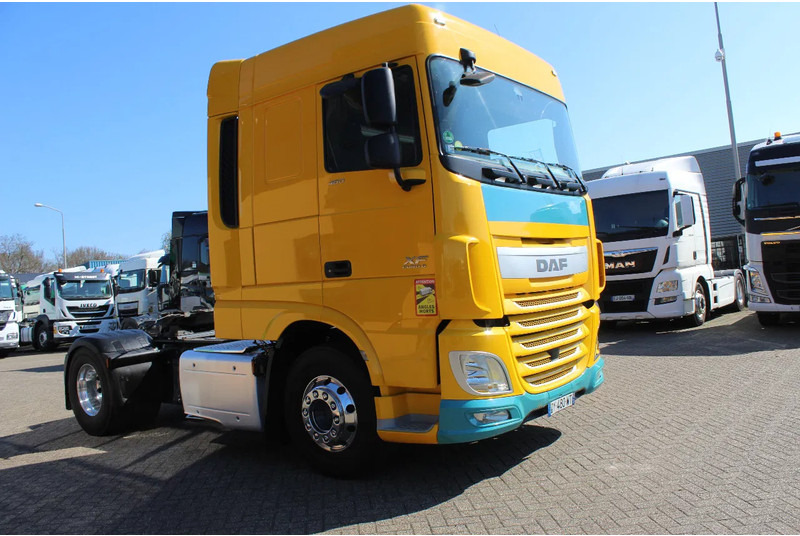 Trattore stradale DAF XF 106.460 * EURO6 * 4X2 *: foto 6