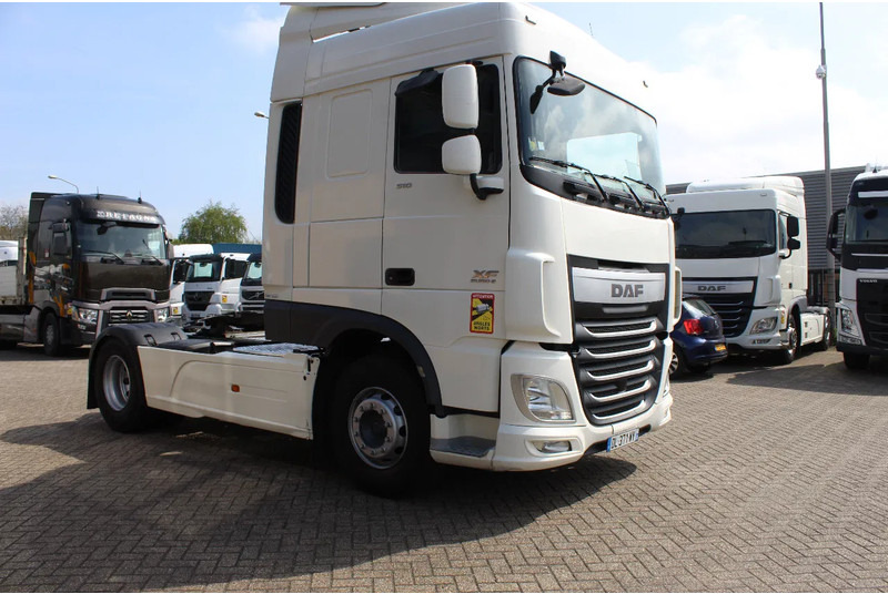 Trattore stradale DAF XF 510 * RETARDER * 4X2 *: foto 6