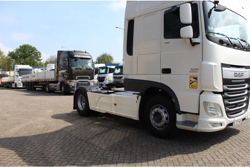 Trattore stradale DAF XF 510 * RETARDER * 4X2 *: foto 7