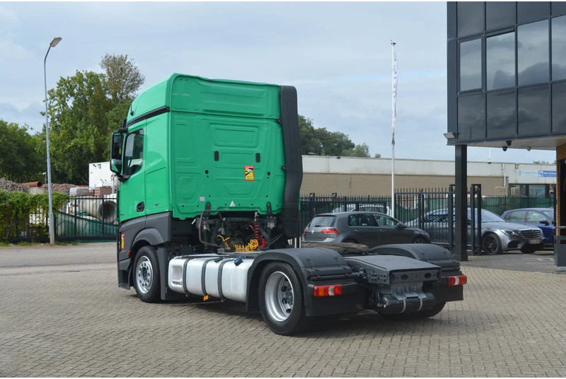 Mercedes-Benz Actros 1942 * 4x2 * 2 TANK * MEGA * - Trattore stradale: foto 5 Mercedes-Benz Actros 1942 * 4x2 * 2 TANK * MEGA * - Trattore stradale: foto 5