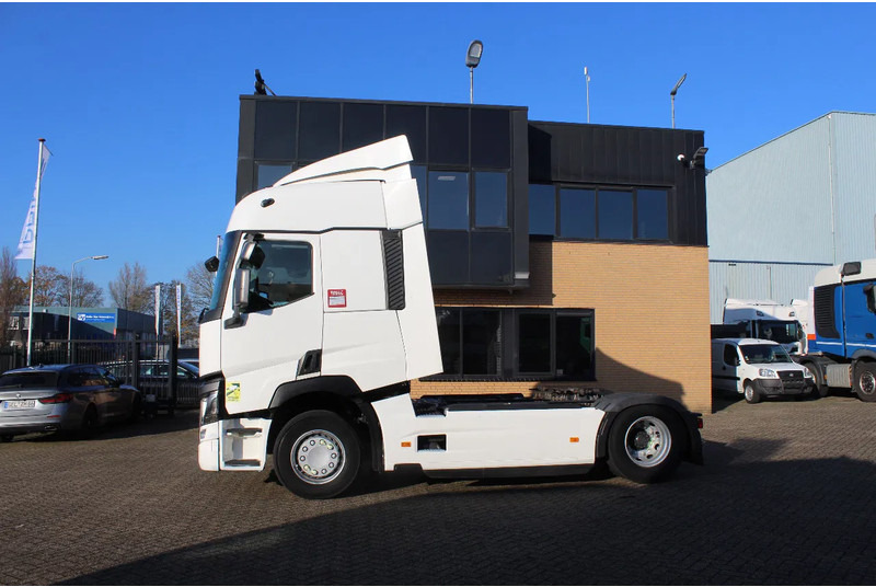 Renault T460 * EURO6 * FULL SPOILER * 2 TANK * - Trattore stradale: foto 2 Renault T460 * EURO6 * FULL SPOILER * 2 TANK * - Trattore stradale: foto 2