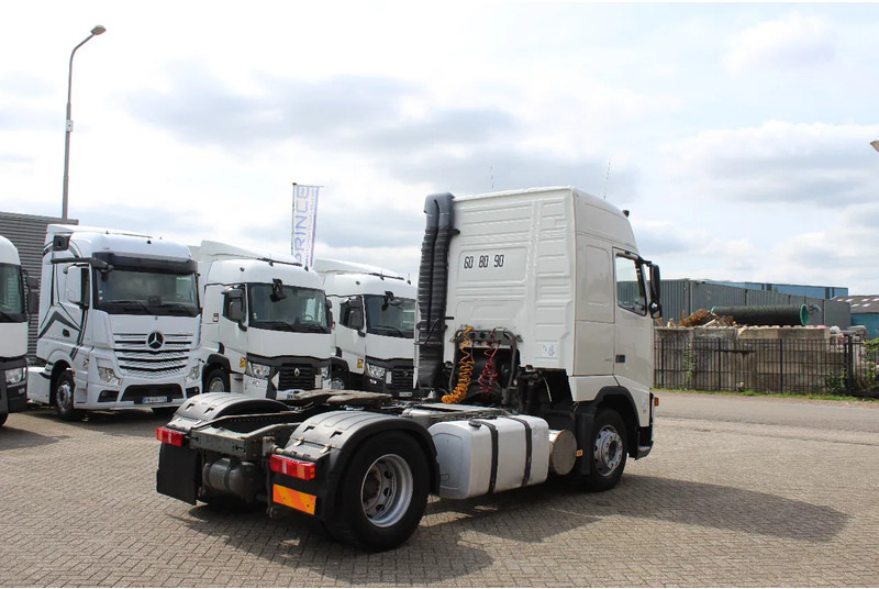 Volvo FH 12.420 * MANUAL * 4X2 * - Trattore stradale: foto 4 Volvo FH 12.420 * MANUAL * 4X2 * - Trattore stradale: foto 4