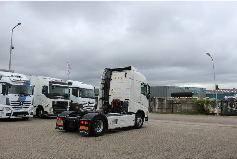Volvo FH 13.500 * EURO6 * 4X2 * - Trattore stradale: foto 4 Volvo FH 13.500 * EURO6 * 4X2 * - Trattore stradale: foto 4