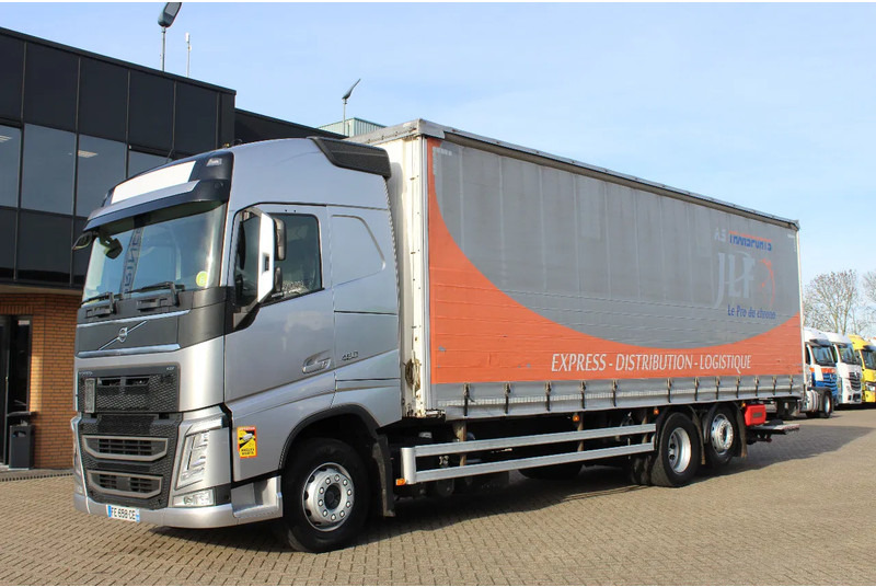 Volvo FH 460 * EUR6 * 6X2 * LIFT * - Camion centinato: foto 1 Volvo FH 460 * EUR6 * 6X2 * LIFT * - Camion centinato: foto 1