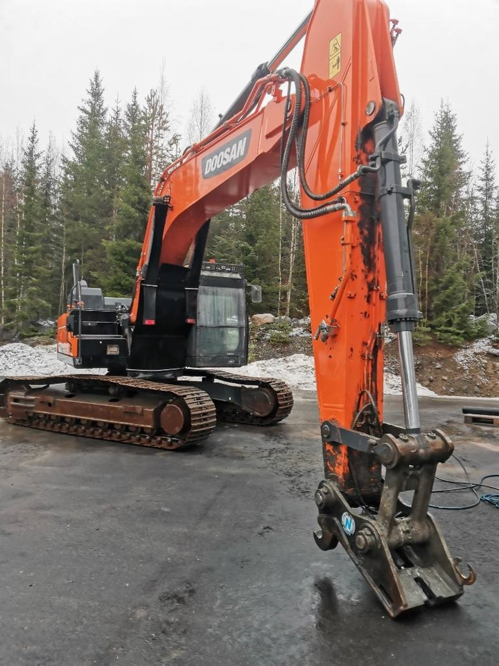 Doosan DX 300 LC-5 - Escavatore cingolato: foto 4 Doosan DX 300 LC-5 - Escavatore cingolato: foto 4