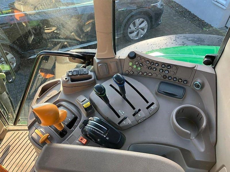 Trattore John Deere 6090M: foto 7