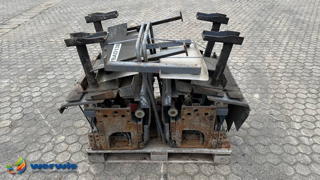 Vögele 0,75 m TP2 Verbreiterungen / Extensions - Finitrice: foto 1 Vögele 0,75 m TP2 Verbreiterungen / Extensions - Finitrice: foto 1