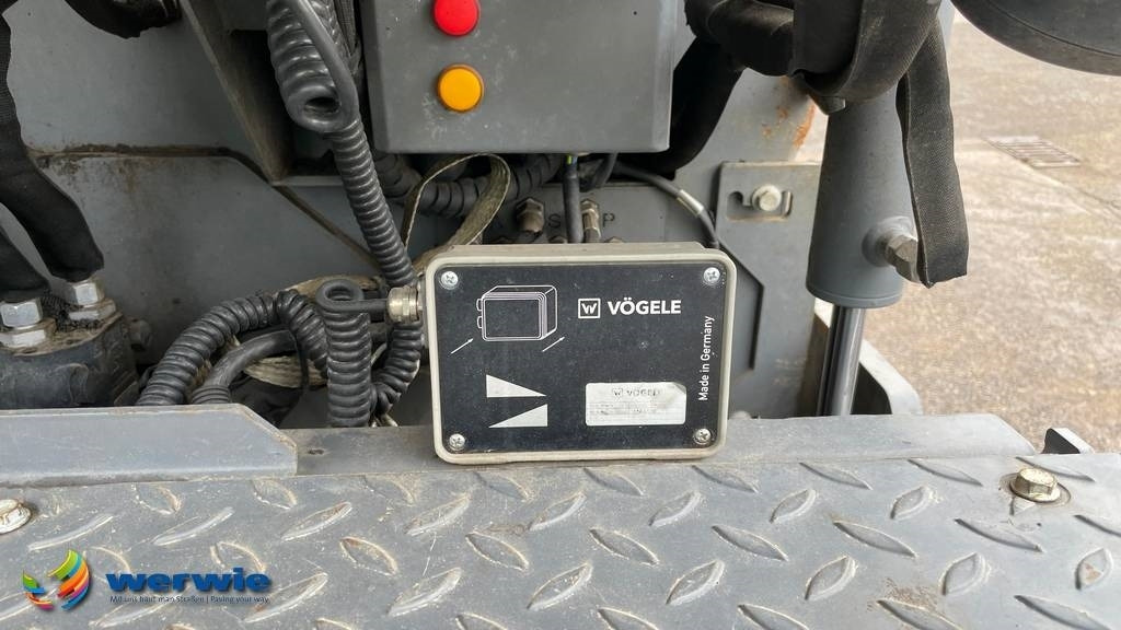 Finitrice Vögele SUPER 1303-3i / AB340-3TV (1,80 - 3,40 m): foto 22