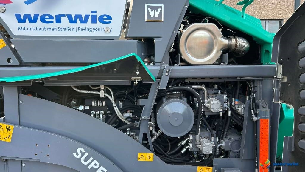 Finitrice Vögele SUPER 1800-3i / AB600-3TP2 (3,00 - 6,00 m): foto 24 Finitrice Vögele SUPER 1800-3i / AB600-3TP2 (3,00 - 6,00 m): foto 24