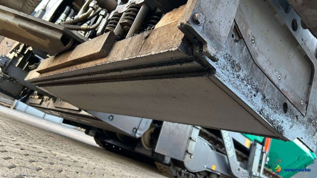 Finitrice Vögele SUPER 1800-3i / AB600-3TP2 (3,00 - 6,00 m): foto 18 Finitrice Vögele SUPER 1800-3i / AB600-3TP2 (3,00 - 6,00 m): foto 18