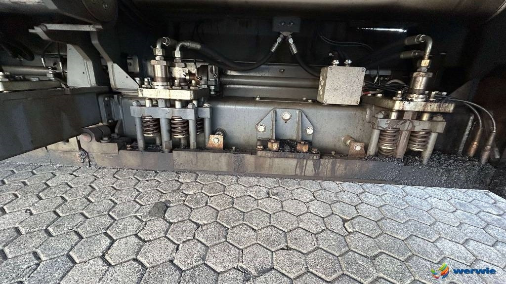 Finitrice Vögele SUPER 1800-3i / AB600-3TP2 (3,00 - 6,00 m): foto 20 Finitrice Vögele SUPER 1800-3i / AB600-3TP2 (3,00 - 6,00 m): foto 20