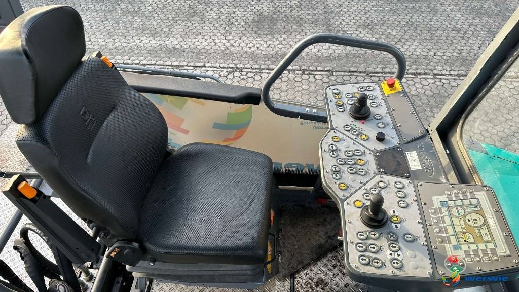 Finitrice Vögele SUPER 1800-3i / AB600-3TP2 (3,00 - 6,00 m): foto 31 Finitrice Vögele SUPER 1800-3i / AB600-3TP2 (3,00 - 6,00 m): foto 31