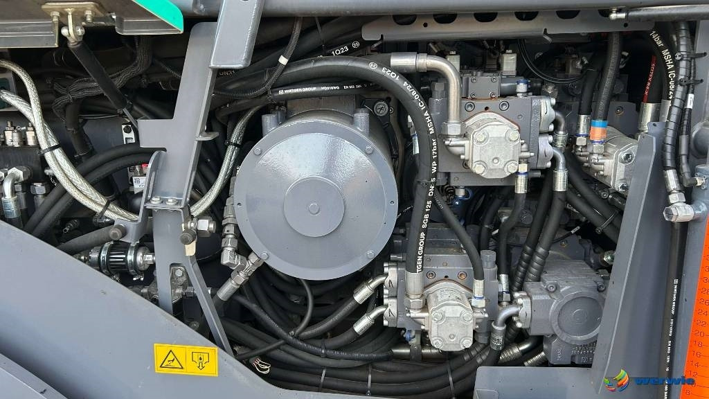 Finitrice Vögele SUPER 1800-3i / AB600-3TP2 (3,00 - 6,00 m): foto 25 Finitrice Vögele SUPER 1800-3i / AB600-3TP2 (3,00 - 6,00 m): foto 25