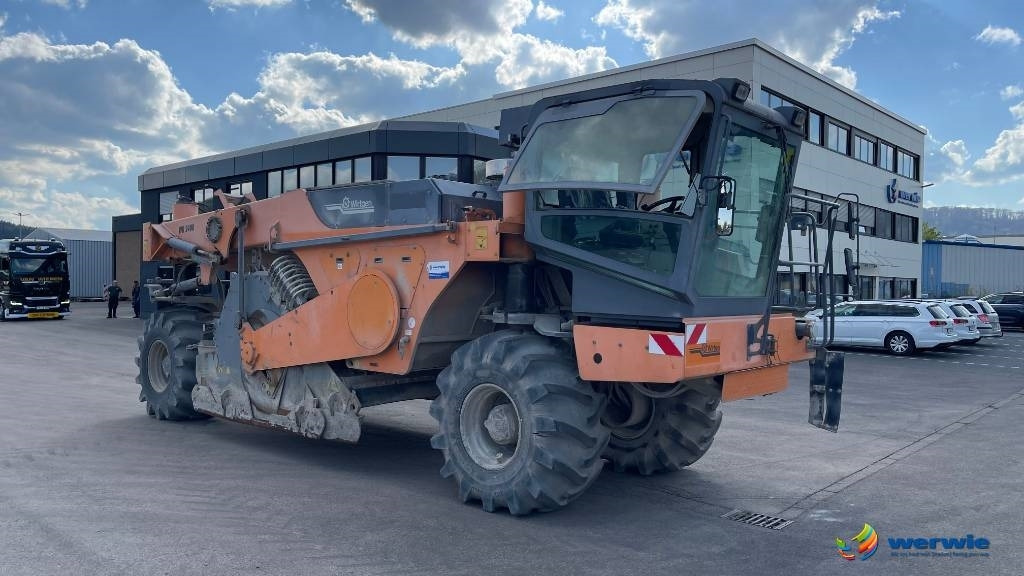 Wirtgen WR2400 - Asfaltatrice: foto 2 Wirtgen WR2400 - Asfaltatrice: foto 2