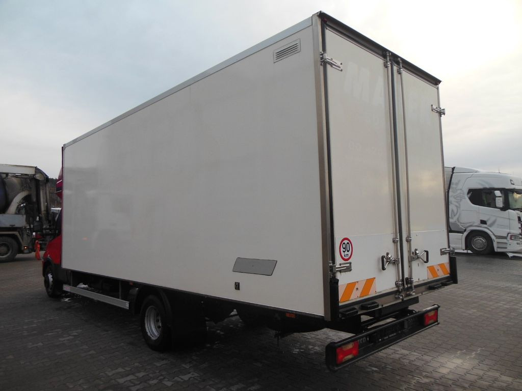 Iveco DAILY 60C15 Iveco DAILY 60C15 - Furgone box: foto 4 Iveco DAILY 60C15 Iveco DAILY 60C15 - Furgone box: foto 4