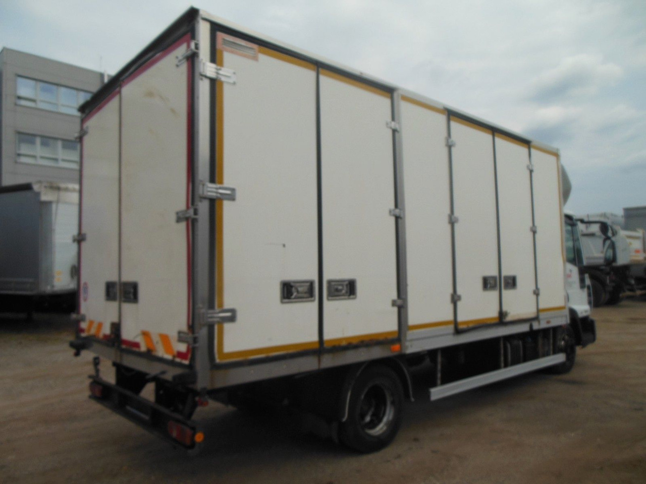 Iveco EUROCARGO 75E14 - Furgone box: foto 3 Iveco EUROCARGO 75E14 - Furgone box: foto 3