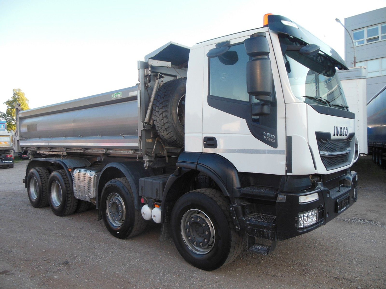 Iveco STRALIS X-WAY 480, 8X4, BORDMATIC, AHK, TOP!!! - Autocarro ribaltabile: foto 2 Iveco STRALIS X-WAY 480, 8X4, BORDMATIC, AHK, TOP!!! - Autocarro ribaltabile: foto 2
