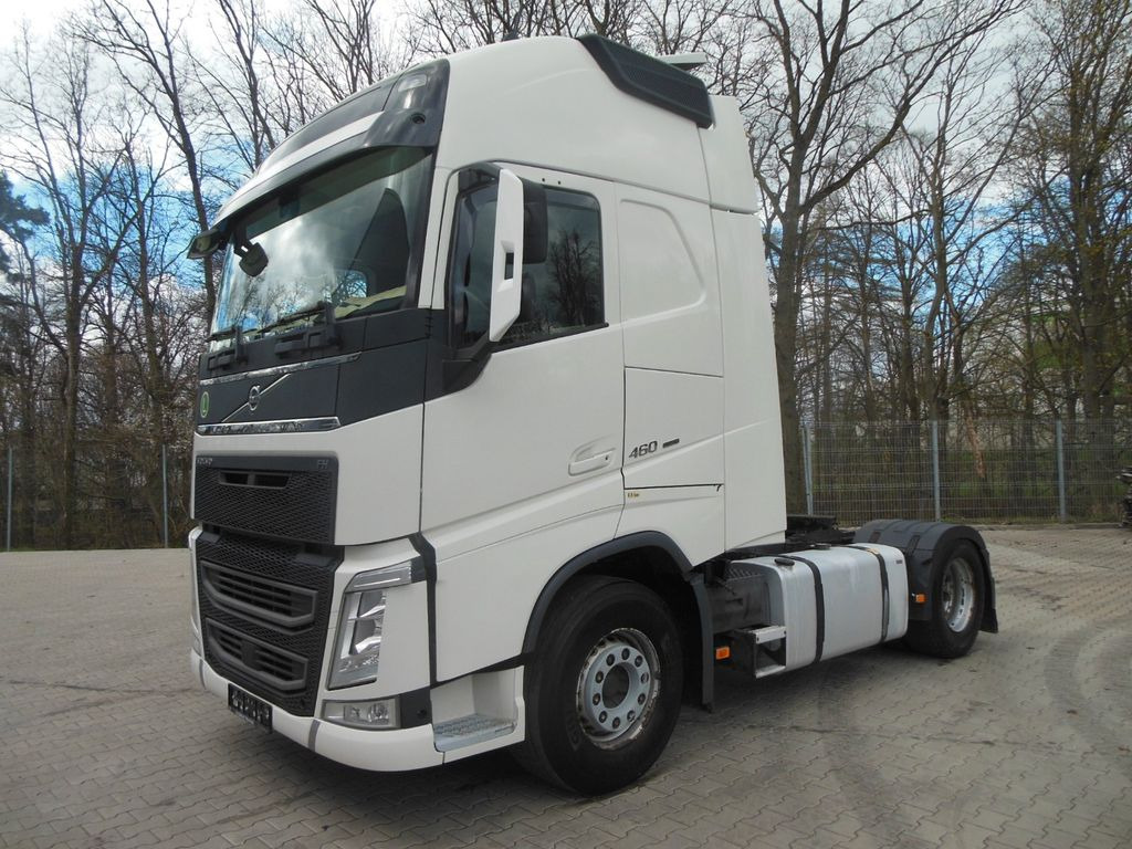 Volvo FH 13/460, GLOBE XL Volvo FH 13/460, GLOBE XL - Trattore stradale: foto 1 Volvo FH 13/460, GLOBE XL Volvo FH 13/460, GLOBE XL - Trattore stradale: foto 1