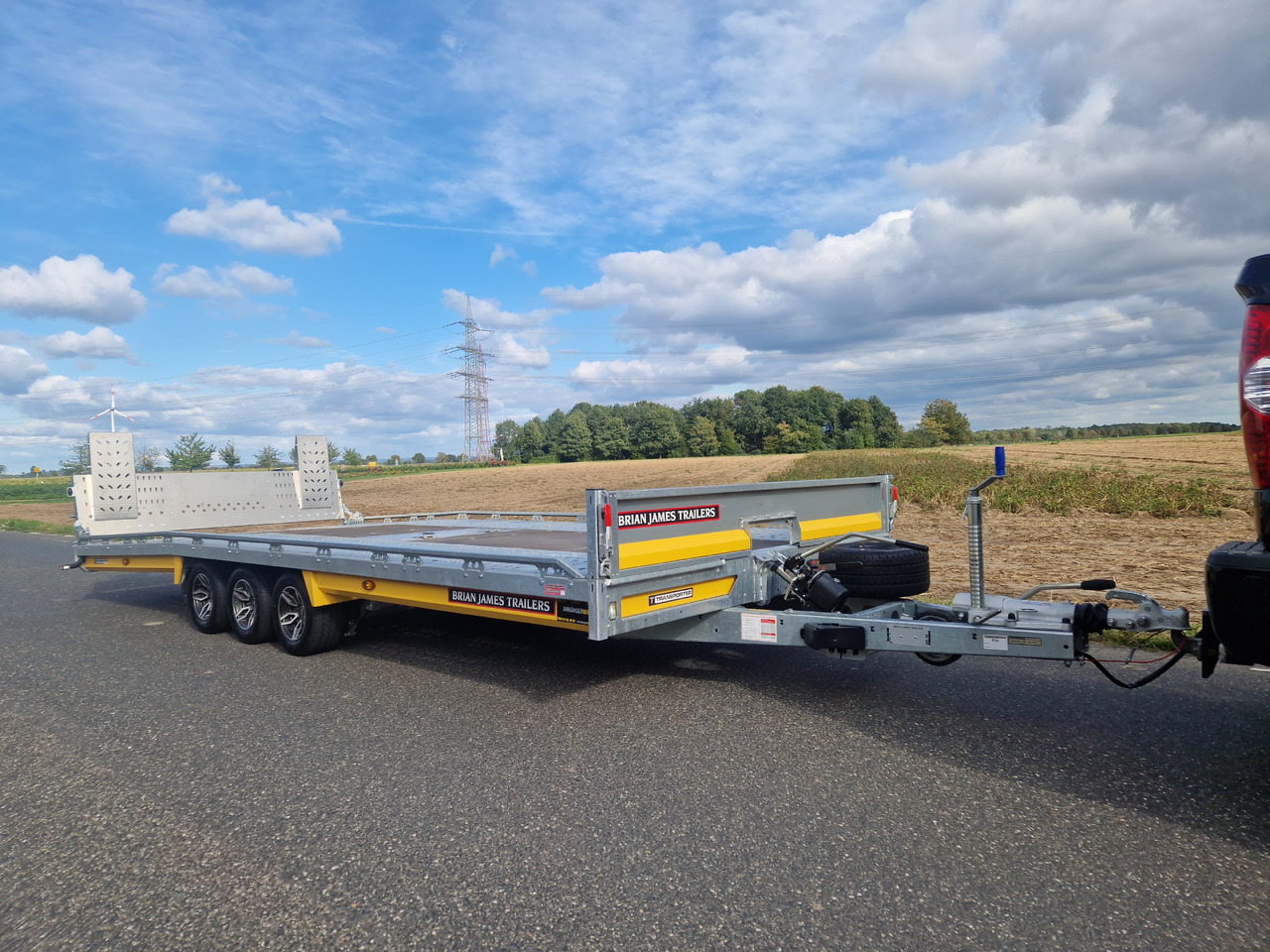 BJT T Transporter 231 550x224cm yellow ankippbar Heckrampe Tridem Alufelgen 10" 3500kg - Rimorchio trasporto automezzi: foto 3 BJT T Transporter 231 550x224cm yellow ankippbar Heckrampe Tridem Alufelgen 10" 3500kg - Rimorchio trasporto automezzi: foto 3