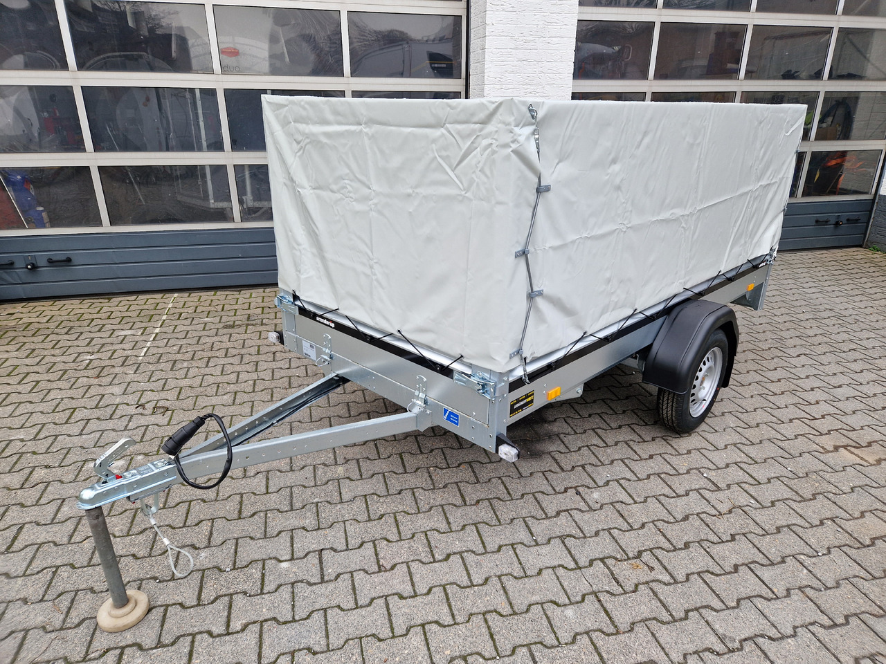 Brenderup 2270S UB 750 270x128x100cm Hochplane (S) 750kg - Rimorchio per auto: foto 3 Brenderup 2270S UB 750 270x128x100cm Hochplane (S) 750kg - Rimorchio per auto: foto 3