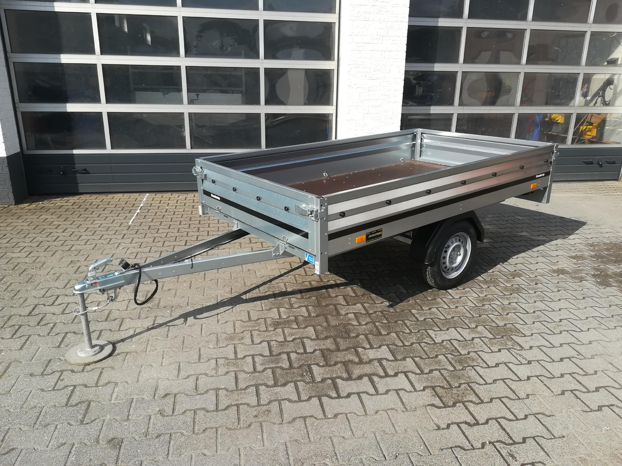 Brenderup 3251 SUB 750 250x142x35cm (S) 750kg - Rimorchio per auto: foto 1 Brenderup 3251 SUB 750 250x142x35cm (S) 750kg - Rimorchio per auto: foto 1