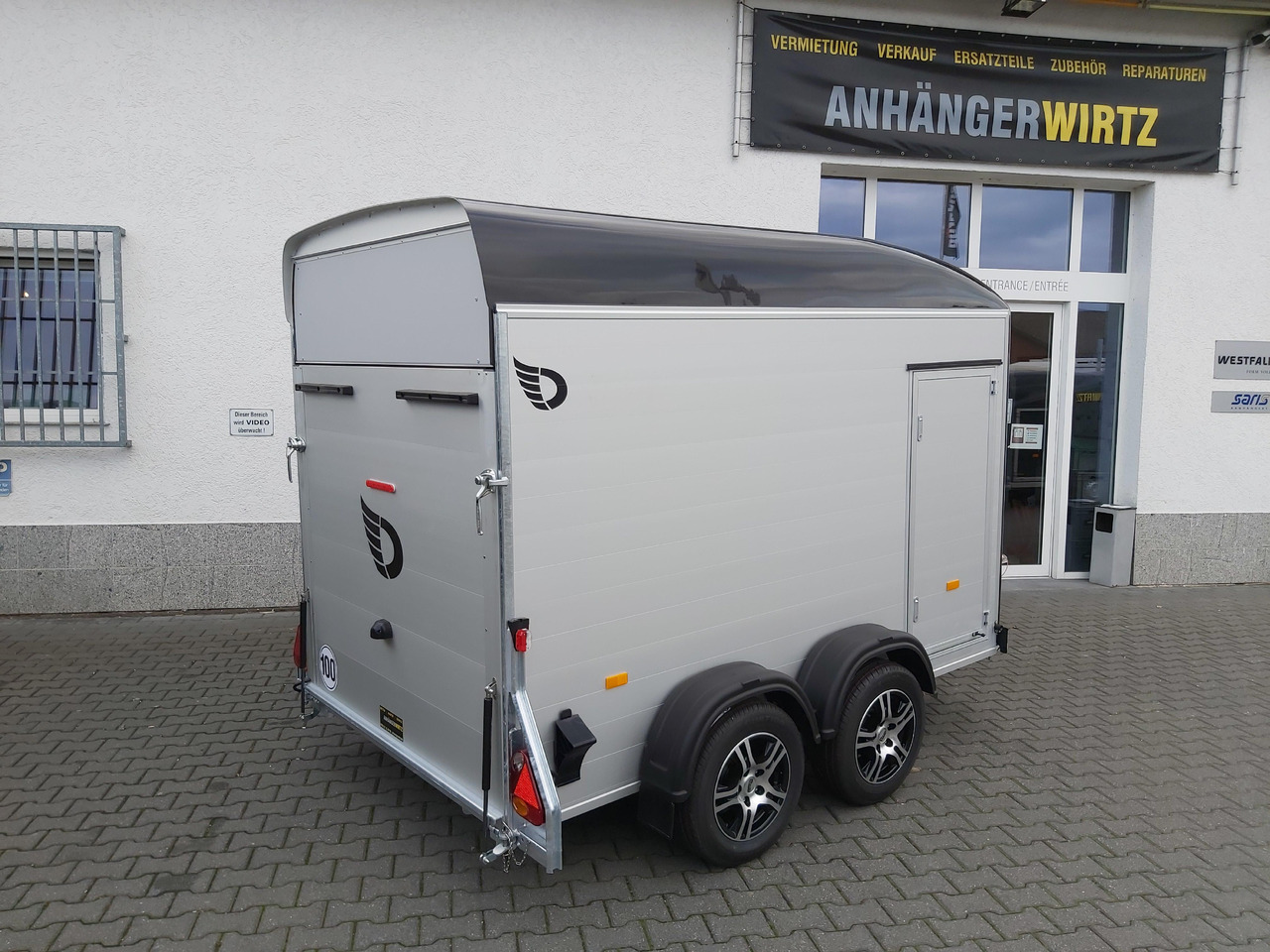 Cargo Roadster 500 312x167x199cm Alu Poly black Seitentür Alufelgen dark Pullman 100 km/H 2000kg - Rimorchio furgonato: foto 4 Cargo Roadster 500 312x167x199cm Alu Poly black Seitentür Alufelgen dark Pullman 100 km/H 2000kg - Rimorchio furgonato: foto 4