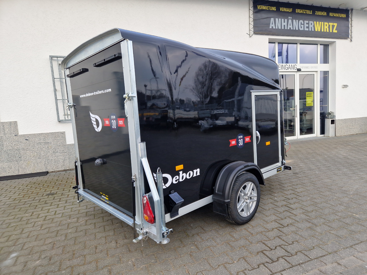 Rimorchio per auto Debon Cargo 1300 300x152x168cm black Seitentür Alufelgen silver Pullman II 100km/H 1300kg Modell 25: foto 18