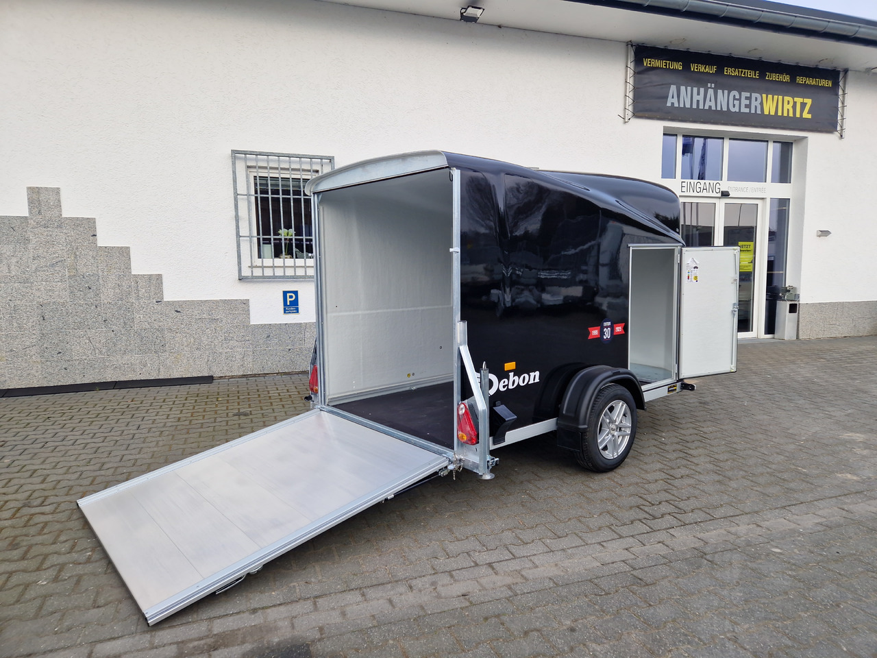 Rimorchio per auto Debon Cargo 1300 300x152x168cm black Seitentür Alufelgen silver Pullman II 100km/H 1300kg Modell 25: foto 15