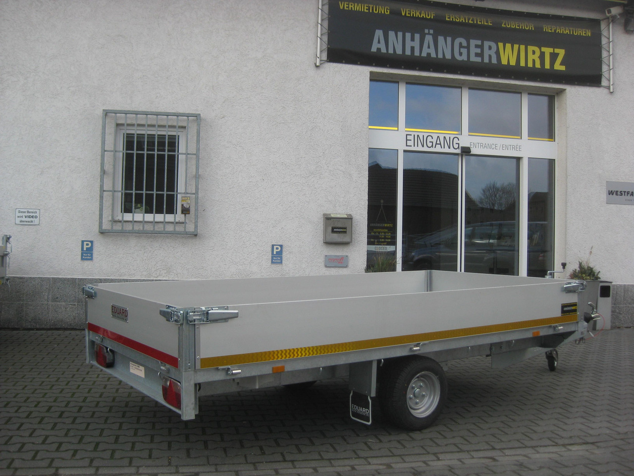 Rimorchio per auto Hochlader 310x160x30cm Lfh: 56cm 10" niedrig Fahrwerk (M) 1500kg: foto 6 Rimorchio per auto Hochlader 310x160x30cm Lfh: 56cm 10" niedrig Fahrwerk (M) 1500kg: foto 6