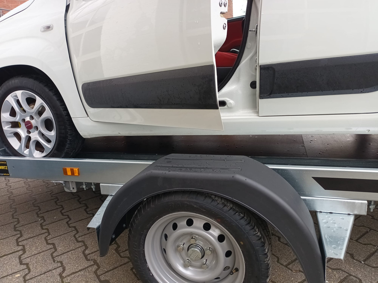 Martz Kleinfahrzeug Multi Tieflader 350x180cm 1800kg 100km/H - Rimorchio trasporto macchine operatrici: foto 4 Martz Kleinfahrzeug Multi Tieflader 350x180cm 1800kg 100km/H - Rimorchio trasporto macchine operatrici: foto 4