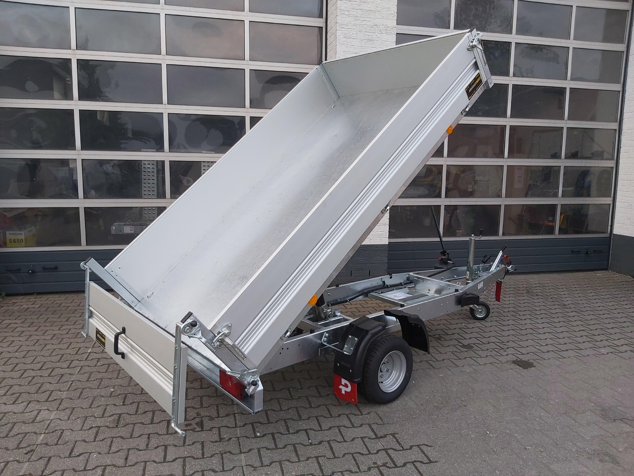 Pongratz Kipper RK 2600/15 G-AL 260x151x36cm Stahlboden Pendelklappe 10" 1500kg Aktion - Rimorchio ribaltabile: foto 5 Pongratz Kipper RK 2600/15 G-AL 260x151x36cm Stahlboden Pendelklappe 10" 1500kg Aktion - Rimorchio ribaltabile: foto 5